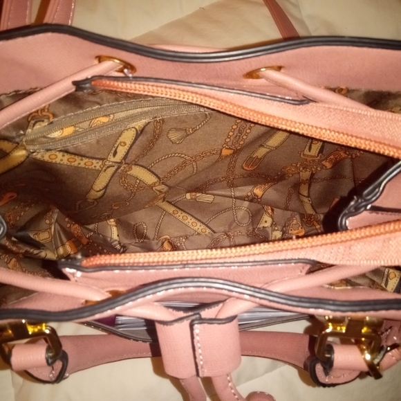 👛 Pink purse 👛 - Picture 4 of 7